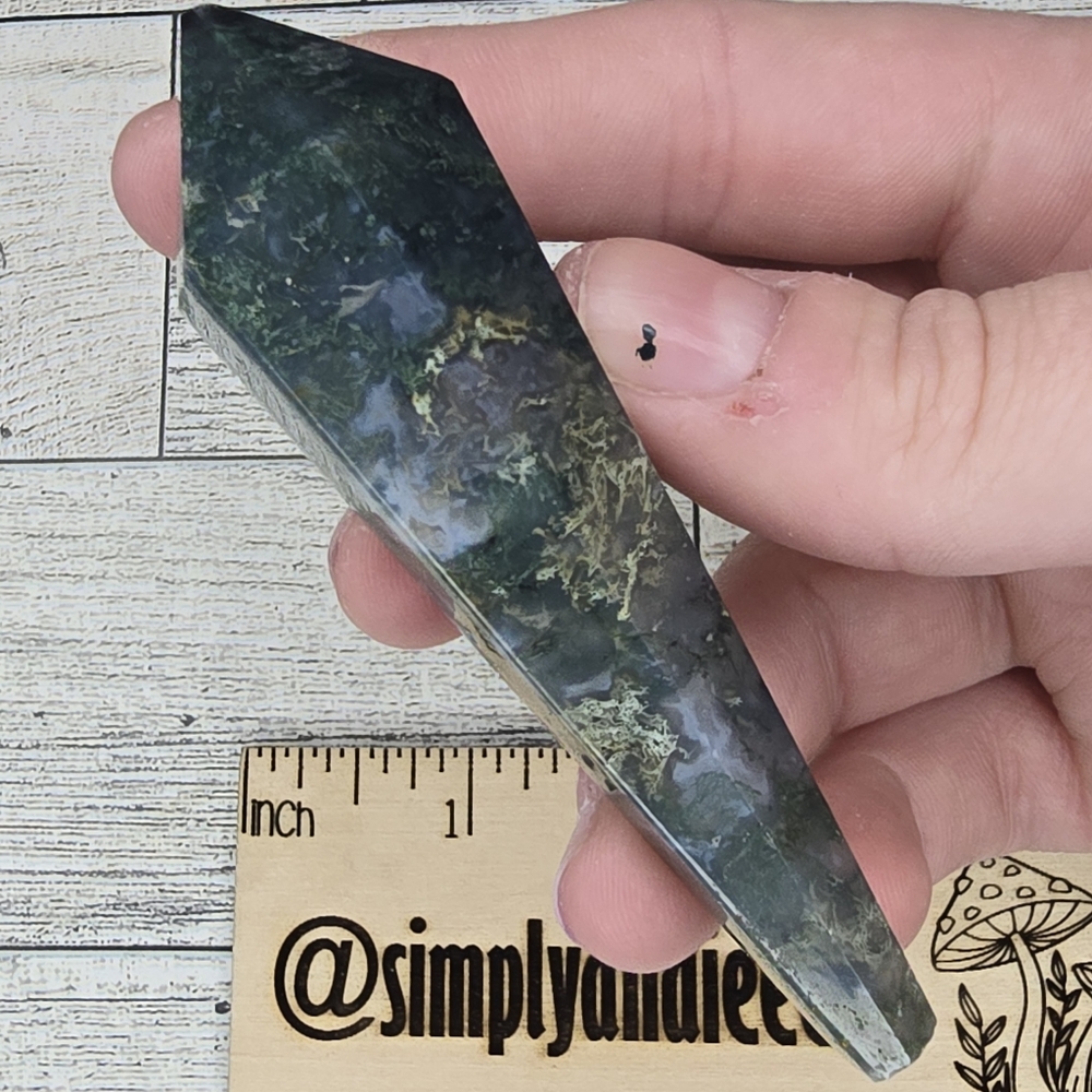 Moss Agate Crystal Wand - Picture 3 of 4